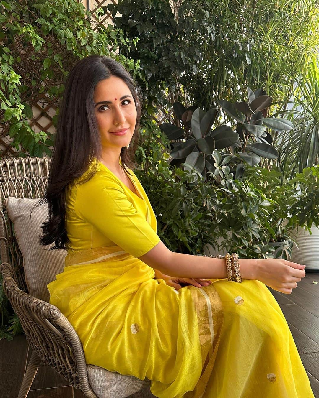 カトリーナ・カイフさんのインスタグラム写真 - (カトリーナ・カイフInstagram)「💛」10月29日 16時44分 - katrinakaif