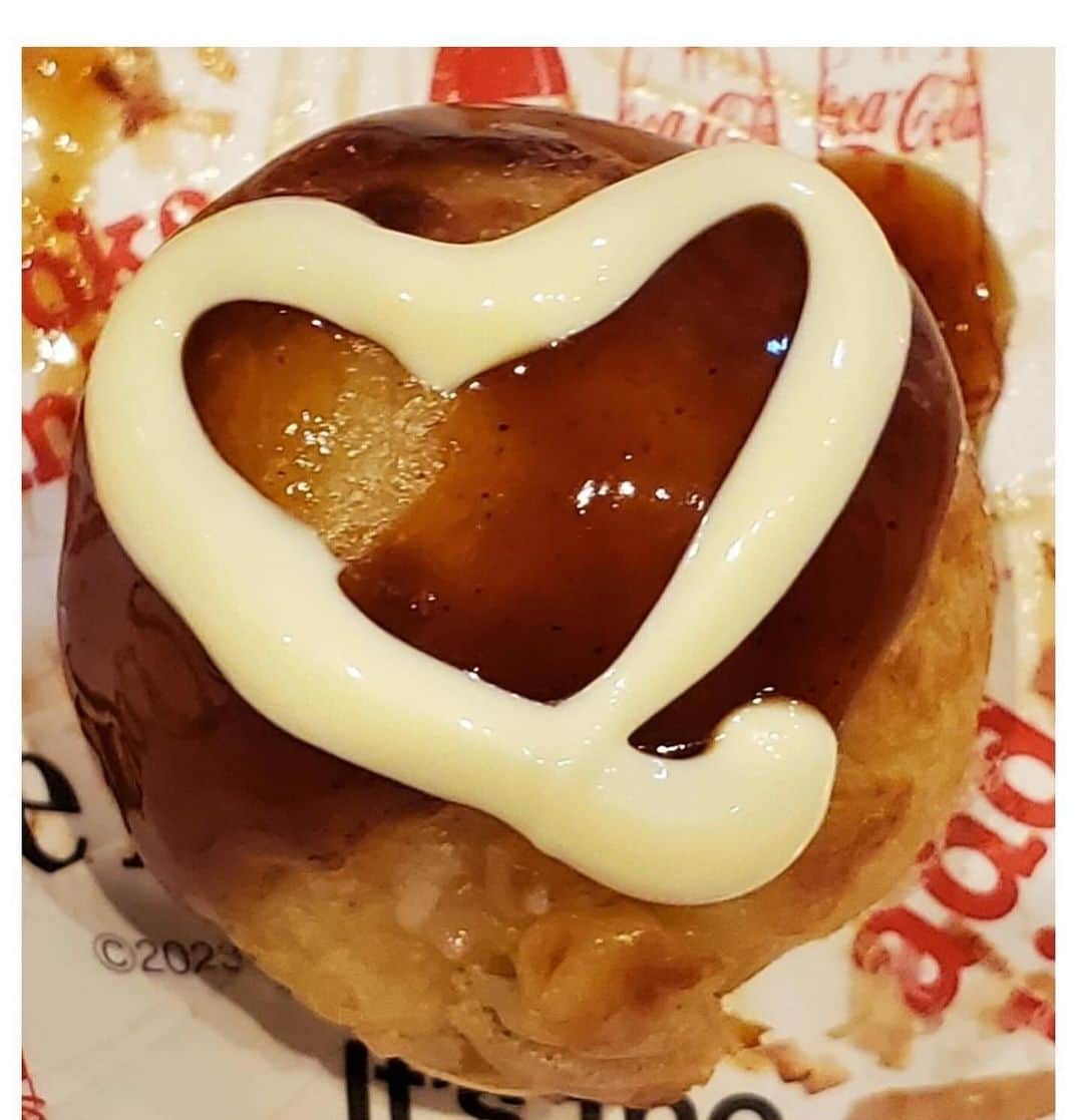 益田アンナさんのインスタグラム写真 - (益田アンナInstagram)「この間のバースデーイベントの写真✨  来てくれたみんな本当にありがとう！！ たくさんの方にお祝いしてもらえて感謝の気持ちでいっぱいです🥰  1部はたこやき🐙2部はおにぎり🍙をみんなに作ったよ〜！  楽しくて幸せなあっという間の1日でした🫶」10月29日 16時53分 - anna_masuda