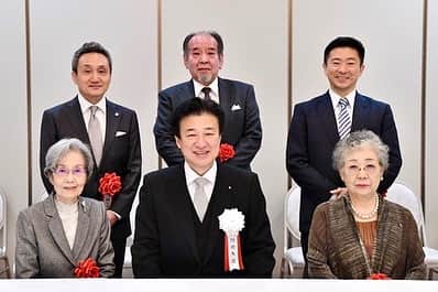 木原稔のインスタグラム：「「防衛大臣感謝状贈呈式」終了後、熊本県の皆さんと懇談。いつも自衛隊へのご支援ありがとうございます🫡」