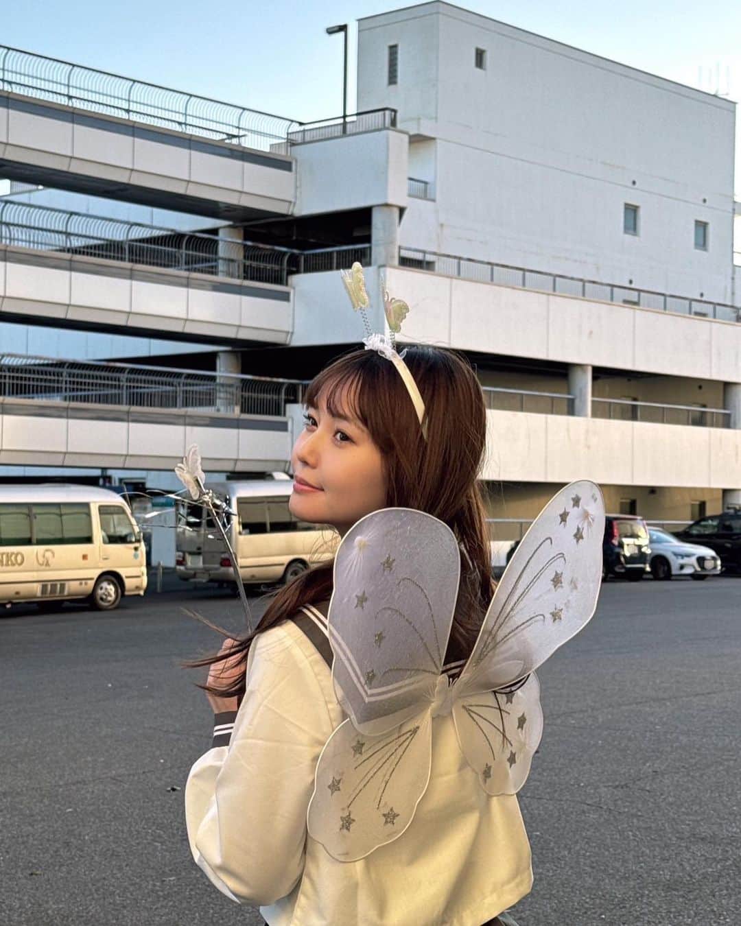 上村亜柚香さんのインスタグラム写真 - (上村亜柚香Instagram)「.  みんなが幸せに暮らせますよーにっ🧚‍♂️」10月29日 22時20分 - kamimuraayuka