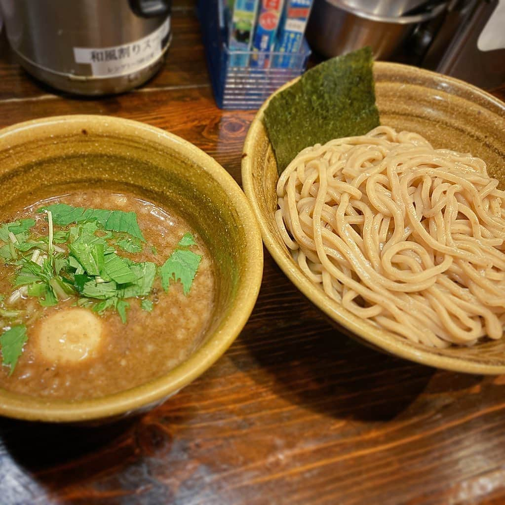 小峰みこさんのインスタグラム写真 - (小峰みこInstagram)「. 9月末から10月頭のオフに食べた麺 . おぱんちゅのうどん以外 全部東京だ！！ . #みこ麺活 . . . . #麺活 #ラーメン大好き #つけ麺大好き #麺で生きてる #おぱんちゅうさぎ #コラボ商品 #とんこつラーメン #御徒町 #tonkotsu #tonkotsuramen #坦々麺 #ベジポタつけ麺 #鯛出汁つけ麺 #煮卵トッピング #品川駅構内 #うどんも好き #麺活グラム #麺活女子 #рамэн #ราเม็ง #拉麵 #Rahmen #yummyramen #japaneseramen #tsukemen」10月29日 17時21分 - mico_19911201