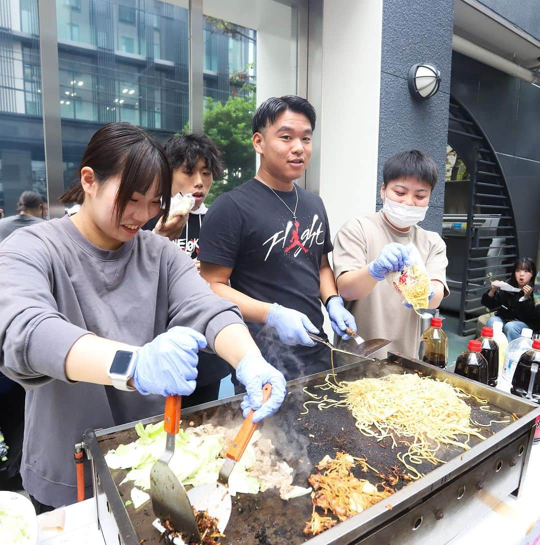 東洋医療専門学校さんのインスタグラム写真 - (東洋医療専門学校Instagram)「✨  東洋秋祭2023開催！ Part.1  #東洋医療専門学校 #東洋秋祭  #歯科技工士 #救急救命士 #鍼灸師 #柔道整復師 #東洋のぞき見 #楽しい学校生活 #学園祭」10月29日 17時47分 - toyo_medical_college