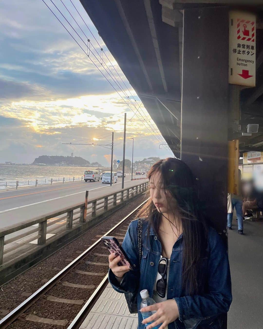 ユナのインスタグラム：「風がとても強かった日」