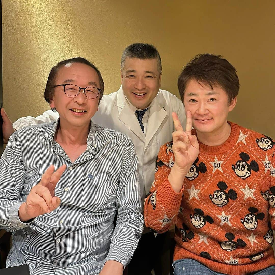 山岸久朗さんのインスタグラム写真 - (山岸久朗Instagram)「京都「富小路やま岸」さん、行く度にレベル上がってて素晴らしい。  いつのまにか、10店舗⁉️増えすぎ‼️笑笑 祇園、銀座、麻布台に新規オープン‼️ぜんぶ行かないと‼️  #富小路やま岸」10月29日 17時51分 - yamaben