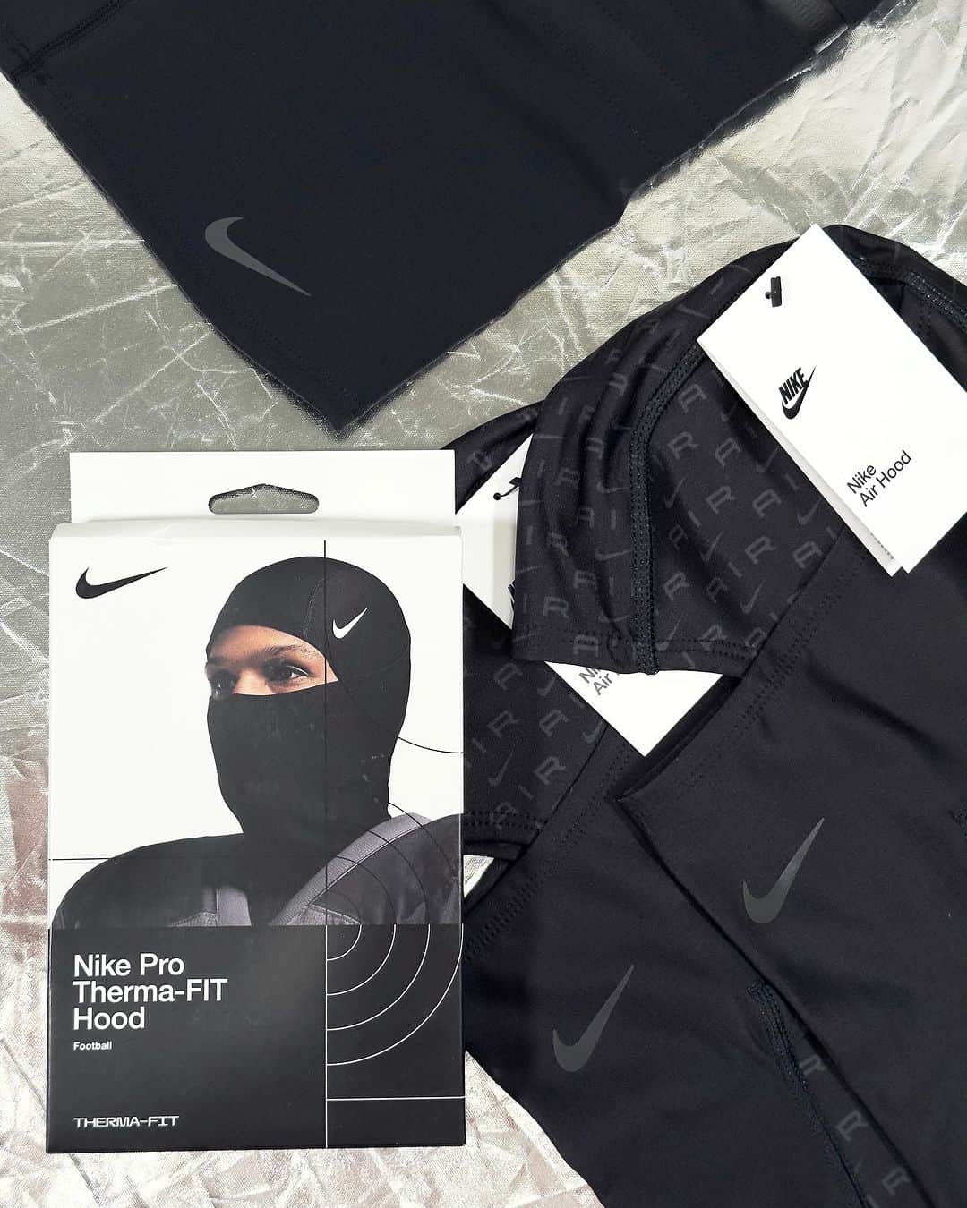 GROW AROUNDのインスタグラム：「#growaroundnewarrivals  NIKE✔️✔️ BALACLAVA US限定のNIKE BALACLAVAが入荷しました！！ NOCTAのLOOKや様々なアーティストの着用などで定番になったバラクラバ。 日本未発売で入手困難なアイテムでしたが今回3種類入荷致しました！！  現地でも中々入荷困難なアイテムになっています。 この機会をお見逃しなく！！」