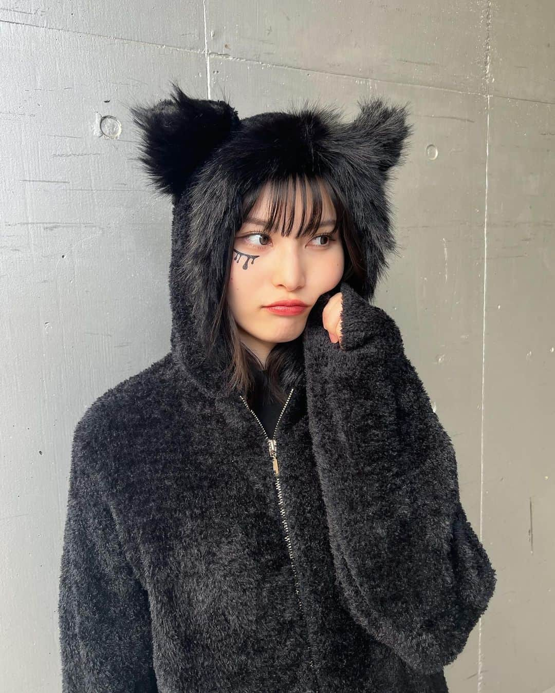 福岡聖菜さんのインスタグラム写真 - (福岡聖菜Instagram)「Happy Halloween 🐈‍⬛🍭  #Halloween #ハロウィン仮装 #黒猫  #snidelhome」10月29日 18時00分 - seina___ff