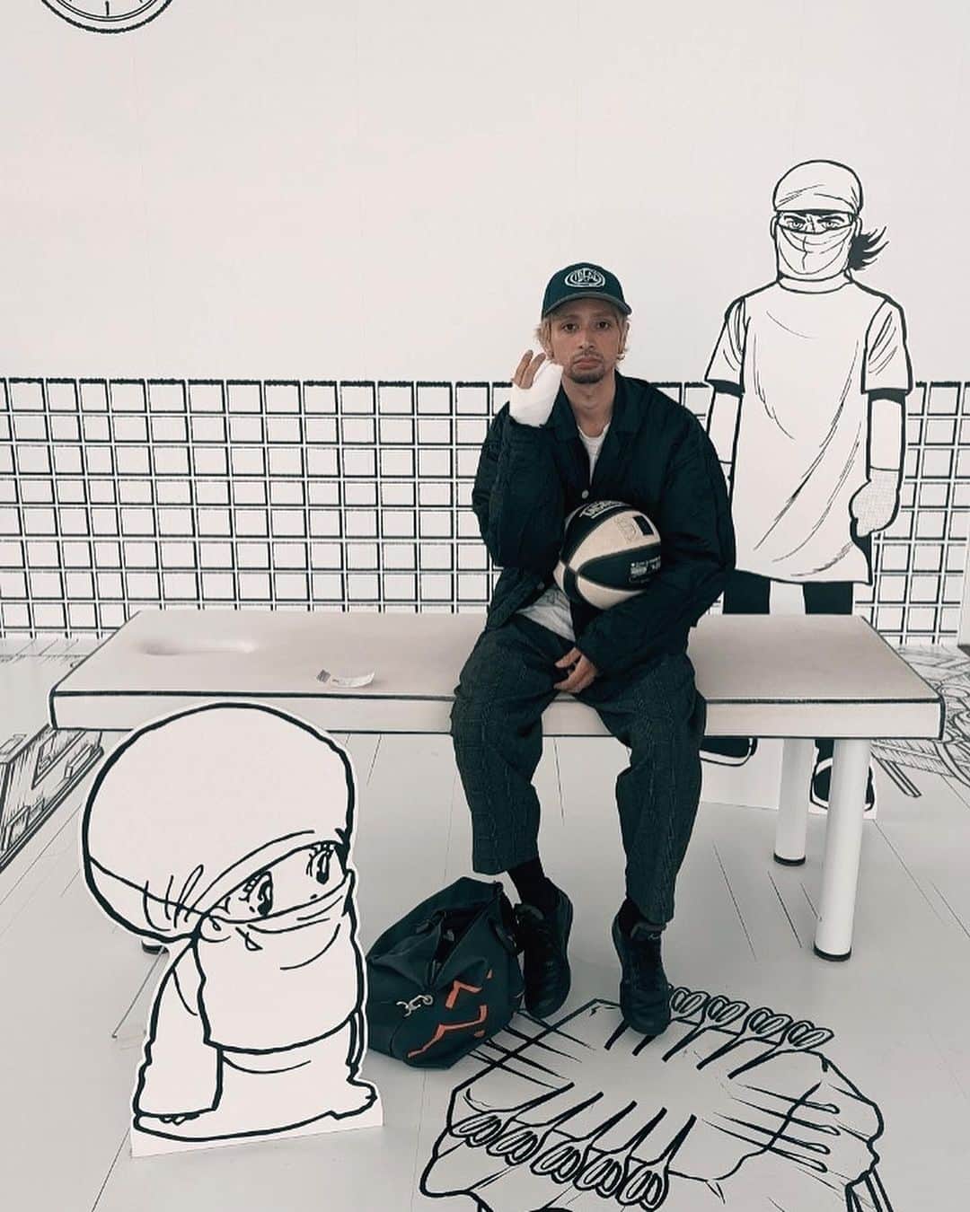 ZiNEZKAMIKAZEのインスタグラム：「i think i found out😂 big thx to my blackjack @hoshinasekkotsuin 🐐」