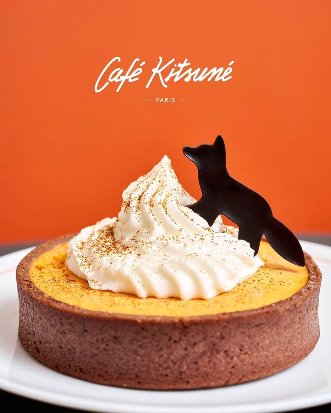 Café Kitsuné Parisさんのインスタグラム写真 - (Café Kitsuné ParisInstagram)「Embrace the pumpkin magic this Halloween with our Pumpkin Tartelette available at #CafeKitsuneBellavita 🎃 - 👉Café Kitsuné Bellavita 2F, No. 28, Songren Rd, Xinyi District, Taipei City, Taiwan 110 Monday-Sunday: 11am-9:30pm」10月29日 18時02分 - cafekitsune