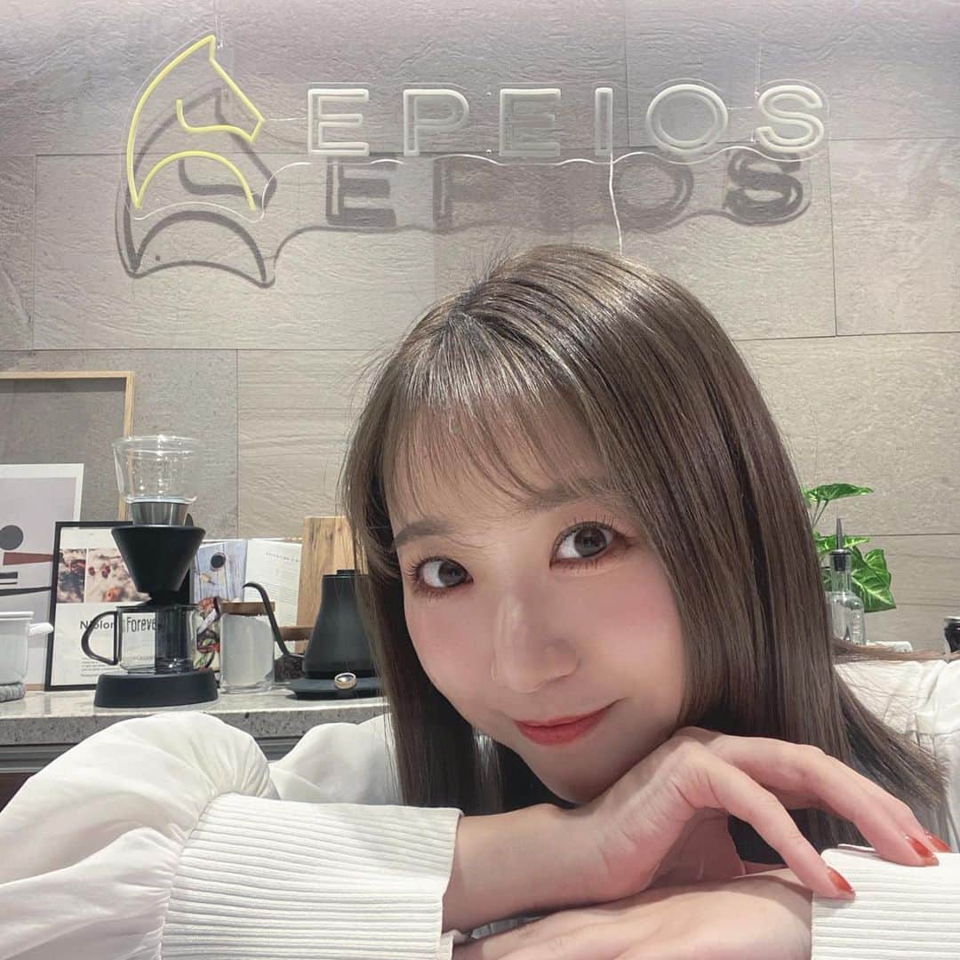 名取稚菜のインスタグラム：「♛︎ ⁡ EPEIOSさんの本社にお邪魔しました‪‪☺︎‬ ⁡ ワークショップ楽しんで頂けてたらいいな☕️ ⁡ EPEIOSさんのケトルめちゃくちゃ使いやすいからまた紹介させて下さい🫶 ⁡ ⁡ #epeios ⁡ ⁡#エペイオス」