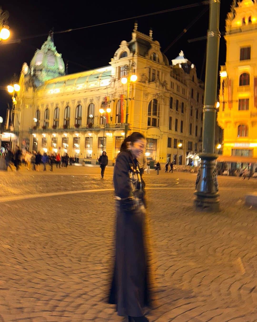 片原恵麻さんのインスタグラム写真 - (片原恵麻Instagram)「Prague🇨🇿  世界で唯一、全市が世界遺産に登録されているプラハ🚶‍♀️ どこを歩いてても街並みがひたすら可愛い🥲  プラハ1食目は Café imperial𓌉𓇋 ‎🤍  絶対食べると決めてたトリュフニョッキ🤭 ニョッキ好きすぎて旅行中に3食くらい食べたけど特にここが美味しかった🤍  #ヨーロッパ#ヨーロッパ旅行#プラハ#プラハ旅行#ヨーロッパ旅#チェコ#チェコ旅行#cafeimperial#cafeimperialprague#Prague#praguecity#praguefood」10月29日 18時52分 - emma_katahara