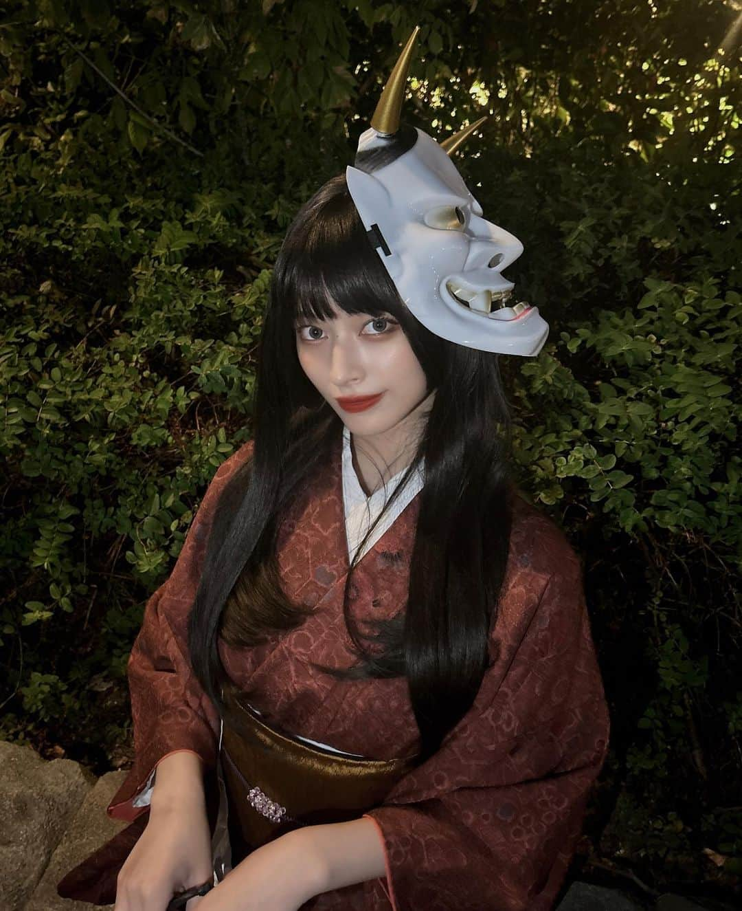 ミナさんのインスタグラム写真 - (ミナInstagram)「今年のハロウィンは日本人形🇯🇵 りんかとホラーナイトめっちゃ楽しかった🧟‍♀️‪‪❤︎‬」10月29日 20時00分 - mn37.99