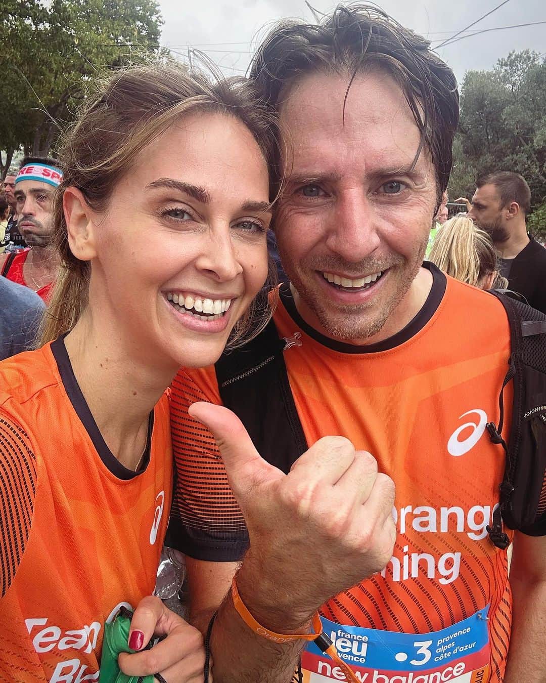 オフェーリ・ムニエさんのインスタグラム写真 - (オフェーリ・ムニエInstagram)「Finisher🏃‍♀️💪🏻☀️🟧 Marseille-Cassis 20km / 1h47 ! Merci la @teamorangerunning et merci coach @dorian_louvet 😊 #tor #mk6」10月29日 19時38分 - opheliemeunier
