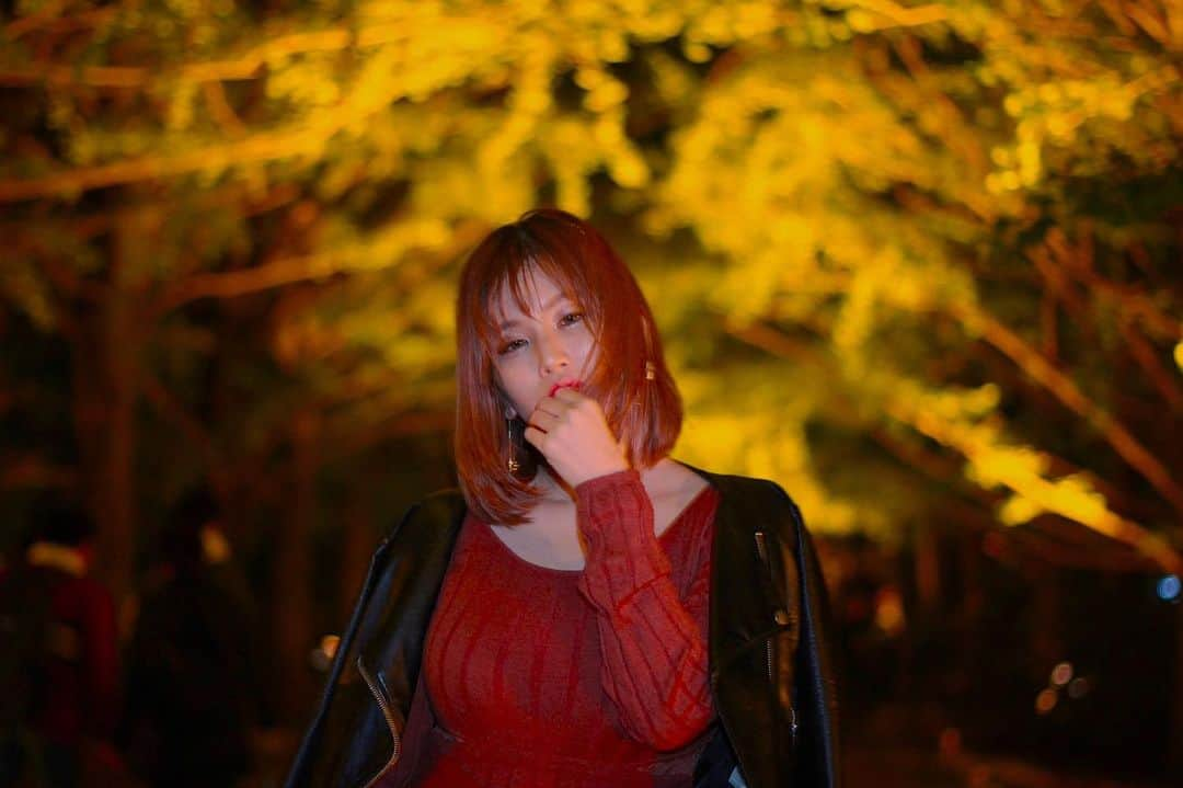 宇佐美さくらさんのインスタグラム写真 - (宇佐美さくらInstagram)「好きって言うならあなたが会いに来てよ  さくらのプロフィール🐰🌸 @usausa39ra  キラキラインスタ女子になりたいアカウント @usausa39ra_ver.02   🍸毎週金曜の夜は西麻布でバー店員　 わたしとお酒🥃飲んでお喋りしたい方はこちらへー @bar_artrum_tokyo   、 、 、 、 、 、  #日本女孩 #グラビア #asiangirls  #布教してくれてありがとう  #うさぎ  #model #ANISD #japanese  #性感美女  #portraitphotography #asian  #グラドル自画撮り部　#セクシーショット #うさぎ系女子   #宇佐宮さくら　#セクシー #sexywomens  #sexy  #浴衣撮影会  #浴衣 #胸の大きい良い女　#六本木　 #西麻布  ⭐️⭐️⭐️アカウント⭐️⭐️⭐️ Twitter・TikTok・Instagram•LINE @usausa39ra   #フォローミー　#팔로미　#followme  #追蹤　#追蹤🔍搶先看➡」10月29日 19時48分 - usausa39ra