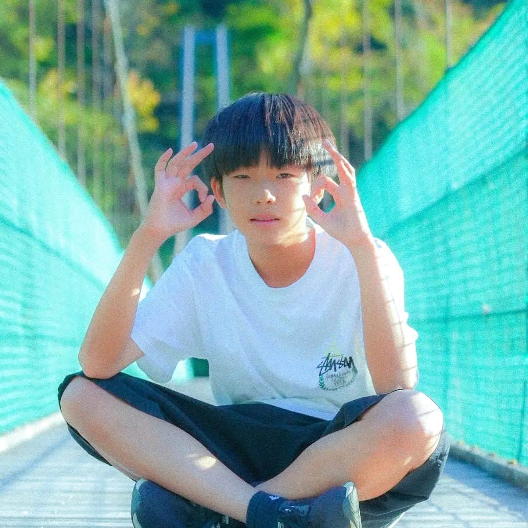 ひき肉さんのインスタグラム写真 - (ひき肉Instagram)「高いとこはやっぱり怖い」10月29日 19時59分 - hikinikuniku0214