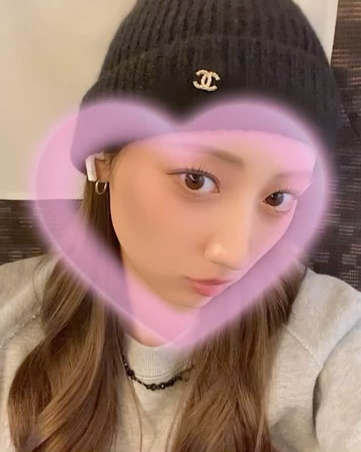 田代ひかりのインスタグラム：「最近まつげちゃんの調子が👍🏽🖤」