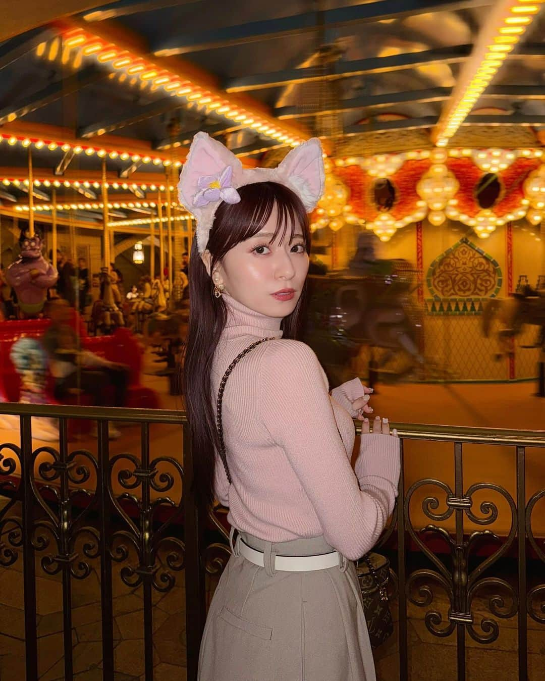 黒坂優香子さんのインスタグラム写真 - (黒坂優香子Instagram)「🎠✨  Tokyo disney sea🌏🌙🫶🏻  #tokyodisneysea #tokyodisneyresort  #disneyphotography #ディズニー #東京ディズニーシー」10月29日 20時08分 - yukakokurosaka0606