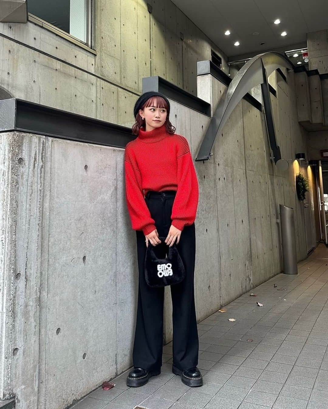 EMODA_LOOK BOOKのインスタグラム