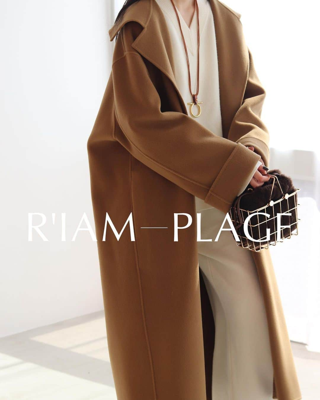 plageさんのインスタグラム写真 - (plageInstagram)「R’IAM-PLAGE 2023AW 11/4sat.ON SALE ⁡ ⁡ ・R’IAM ビックラペルコート No.23020922601040 ¥104,500 col:キャメル size:36/38 ⁡ ・R’IAM ウールカシミヤプルオーバー No.23080922611040 ¥30,800 col:ホワイト/グレー size:free ⁡ ・R’IAM ウールカシミヤニットパン No.23060922308040 ¥28,600 col:ホワイト/グレー size:36/38 ⁡ ※WEB予約販売中 11/4 10時通常販売開始予定 ⁡ ⁡ ⁡ #Plage #プラージュ #baycrews #ベイクルーズ #fashion #ファッション #coordinate #コーディネート」10月29日 20時10分 - plage_jp