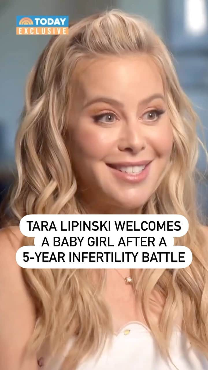 タラ・リピンスキーのインスタグラム：「EXCLUSIVE: After a five-year infertility battle, Olympic figure skater Tara Lipinski just became a mom with help from a surrogate. “I feel so much gratitude — it just didn’t happen for so long — and we’re just very, very lucky that this happened for us,” Lipinski, 41, told TODAY through her tears. Link in bio for more details.」