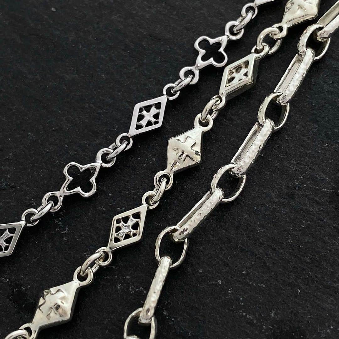LoreeRodkin 銀座店のインスタグラム：「Silver Design Chain  #loreerodkin#loreerodkinjewelry#デザインチェーン」
