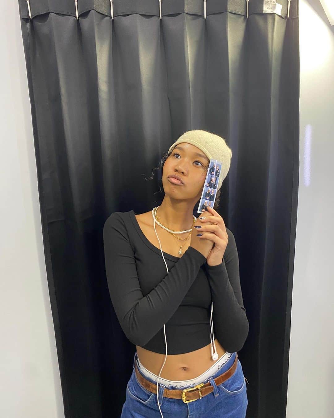 かれん（古賀かれん）さんのインスタグラム写真 - (かれん（古賀かれん）Instagram)「🤍🩵🎧✨」10月25日 16時45分 - lgm_karen_official