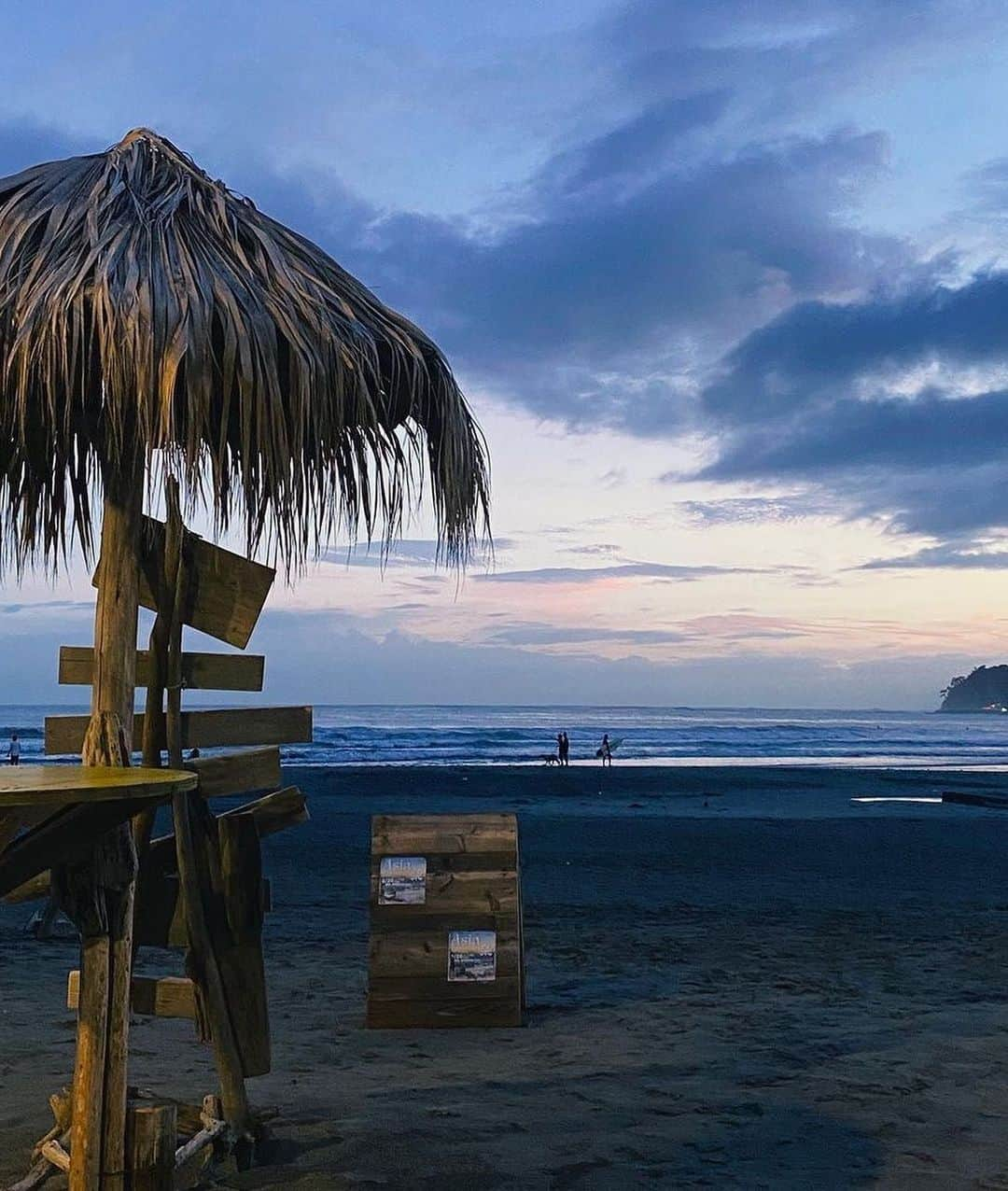 美女美容事情さんのインスタグラム写真 - (美女美容事情Instagram)「《大人の海コーデ❤️🏝️🌾》 *⁠ リポストを使って素敵な美女の投稿を紹介させて頂く【ビジョビ💄美女美容事情💅】のコーナーです✨ *⁠ 今回ご紹介させて頂きますのは!!👀❤︎⁠⠀ 橘 京さん< @kyonntachibana >の素敵なお写真📸⁠⠀⁠⠀⁠⠀⁠ *⁠⠀⁠⠀⁠⠀⁠⠀ 美しくて大人の色気を感じます❣️💜💙 夏は終わりましたがずっと見てられますね😊🌈 *⠀⁠⠀⁠⠀⁠⠀⁠⠀ 橘 京さん< @kyonntachibana > 素敵な投稿ありがとうございました☺️📸✨ *⠀⁠⠀⁠⠀⁠⠀⁠⠀ 橘 京さんのアカウントには他にも素晴らしい投稿が沢山ありますので是非覗いてみてくださいね💁‍♀️💙⁠⠀⁠⠀⁠⠀⁠⠀ *⠀⁠⠀⁠⠀⁠⠀⁠⠀ △▼△▼△▼△▼△▼△▼△▼△▼△▼ ⁠⠀⁠⠀⁠⠀ ❤🧡💛「美女美容事情」💚💙💜⠀⠀⠀⠀⠀⠀⠀⠀⠀⠀⠀⠀⠀⠀⁠⠀⁠⠀⁠⠀⁠⠀⁠⠀ 👇掲載ご希望の方は👇⠀⠀⠀⠀⠀⠀⠀⠀⠀⠀⠀⠀⠀⠀⠀⁠⠀⁠⠀⁠⠀⁠⠀⁠⠀ @b_b_j.jタグ付けと🖤 #ビジョビ ⁠⠀ 🖤タグ付けお願いします✨⠀⠀⠀⠀⠀⠀⠀⠀⠀⠀⠀⠀⠀⠀⠀⁠⠀⁠⠀⁠⠀⁠⠀⁠⠀ △▼△▼△▼△▼△▼△▼△▼△▼△▼ ⁠⠀⁠ #SUPERGT #SUPERGT2023 #レースクイーン  #racing #racingcar #gridgirls #asiangirls #koreangirl #사진#ラウンドガール #海 #beach #江ノ島 #ファッション #海コーデ」10月25日 17時02分 - b_b_j.j