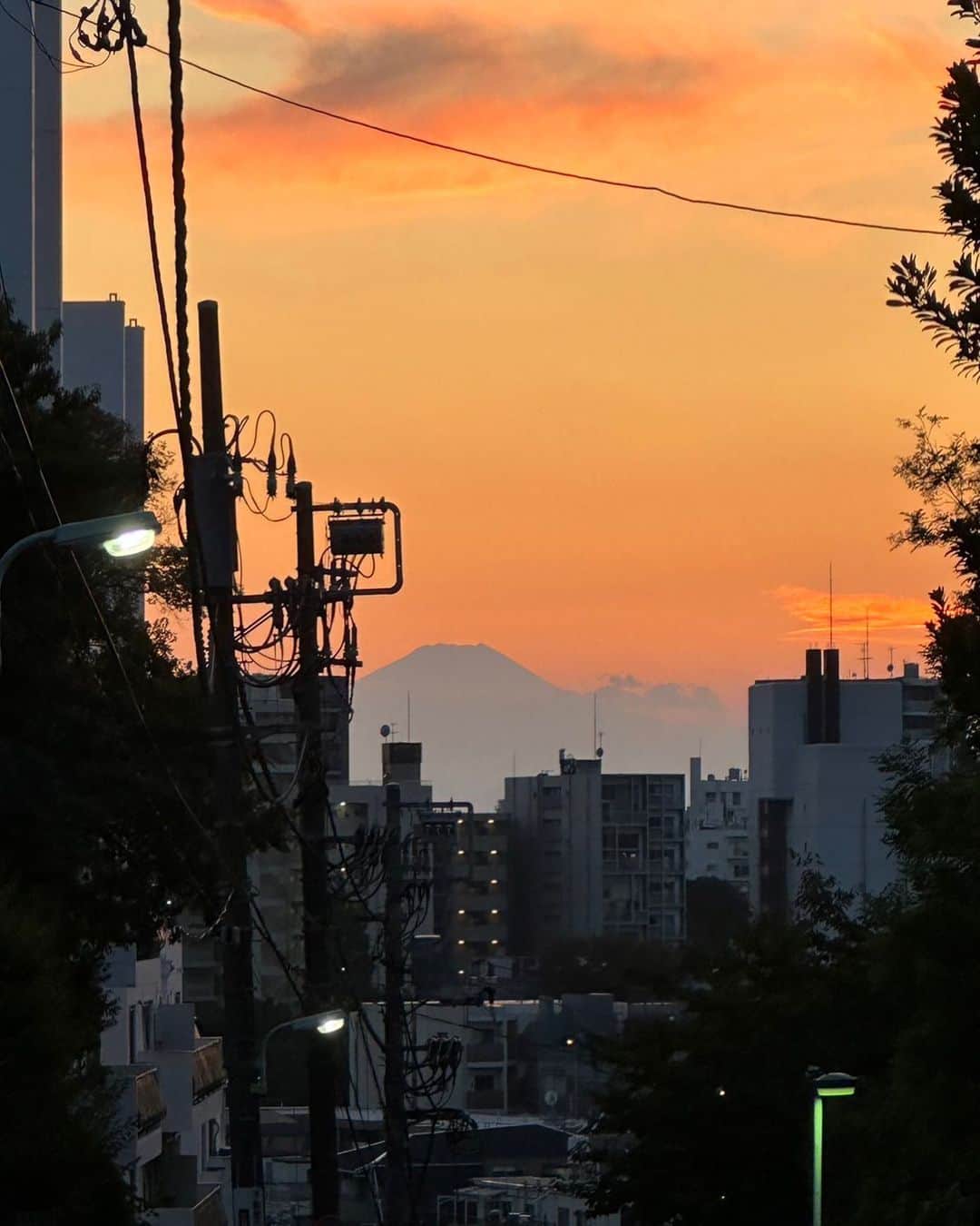 せいやさんのインスタグラム写真 - (せいやInstagram)「目黒からくっきり富士山見えた！ええことあるで！」10月25日 17時08分 - seiya_shimofuri