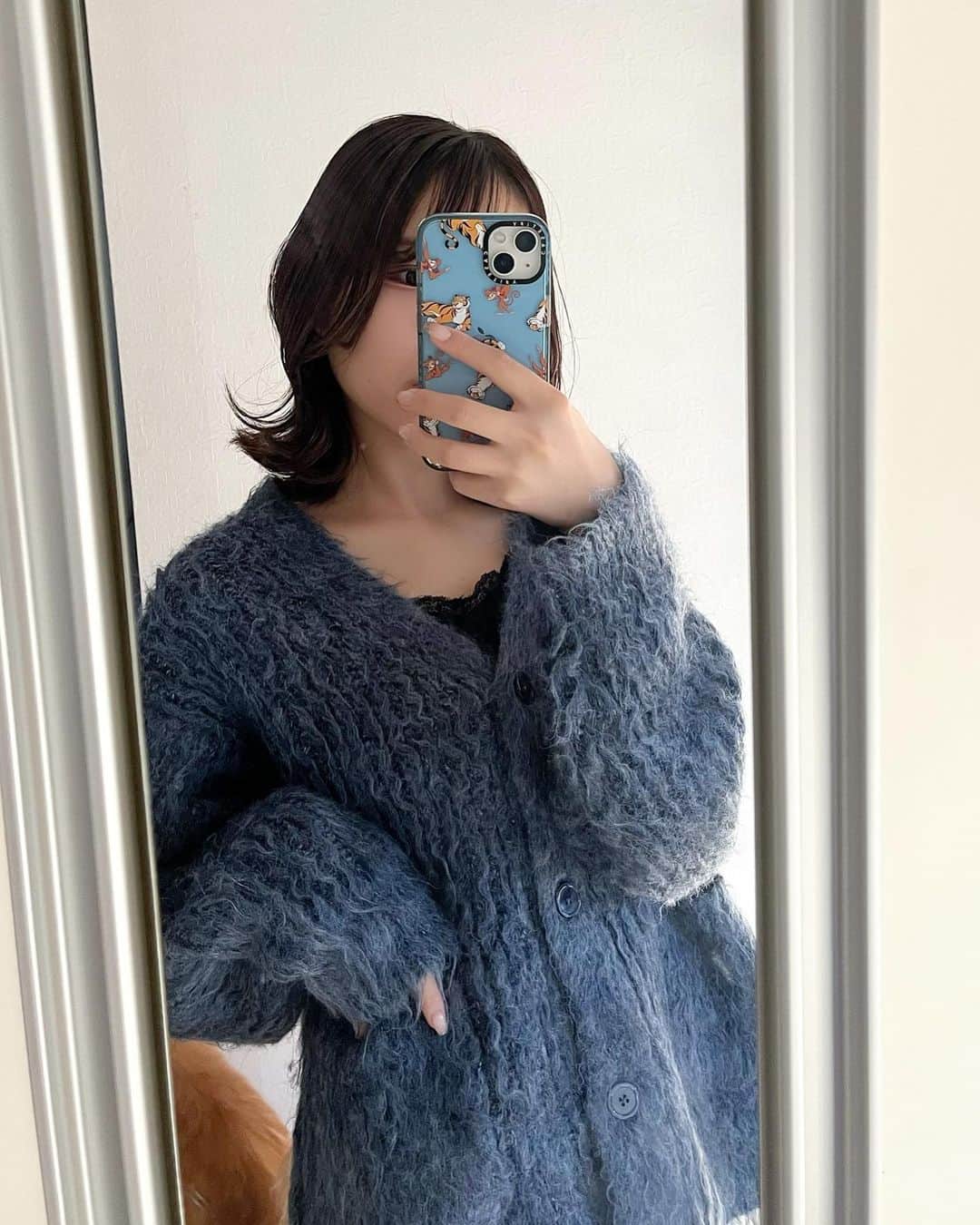 さやさんのインスタグラム写真 - (さやInstagram)「このカーディガン好きすぎる‪ 💙🧵 ふっくらした厚みのあるシルエットで 女の子感出てかわいいよつ🎀 個人的には大きいポケットが付いてるの◎◎ . .ブラッシュニットカーデ(F) . WEGOのお洋服はZOZOTOWNでお得にお買い物しよ🛍  #wego」10月25日 17時28分 - sweet.tlp