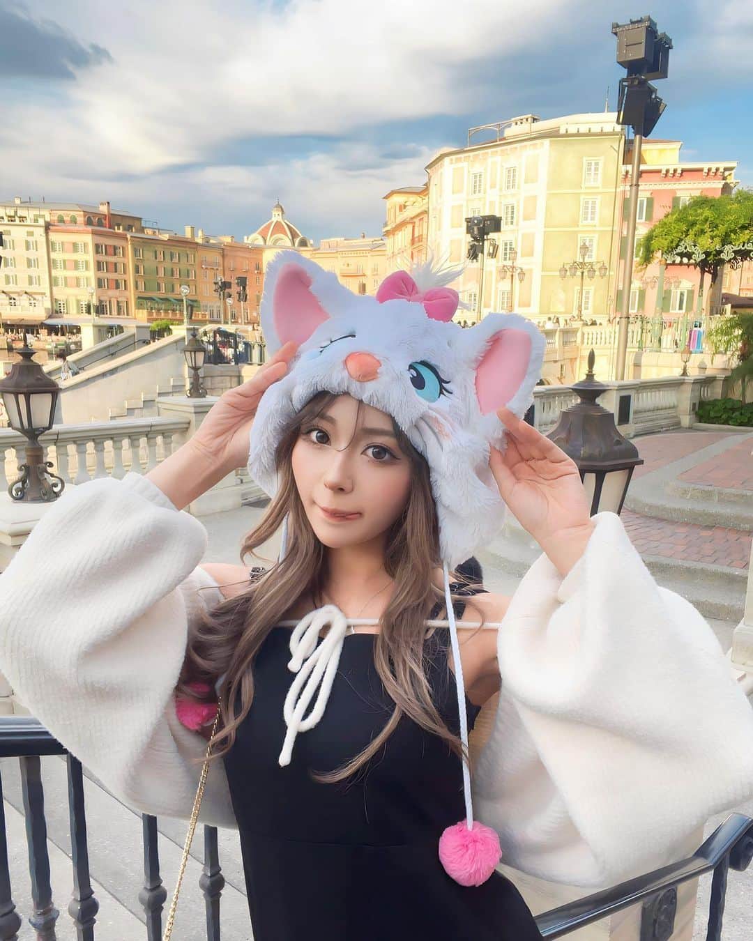 雨宮由乙花のインスタグラム：「𝔻𝕚𝕤𝕟𝕖𝕪 🐭🎀」