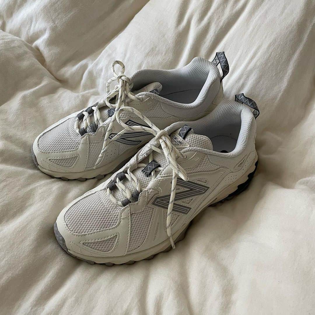 ムサシのインスタグラム：「NB👟🩶 ⁡ 韓国でget〜たくさん種類あった！ ⁡ #newbalance #sneaker #nb #ニューバランス #スニーカー」