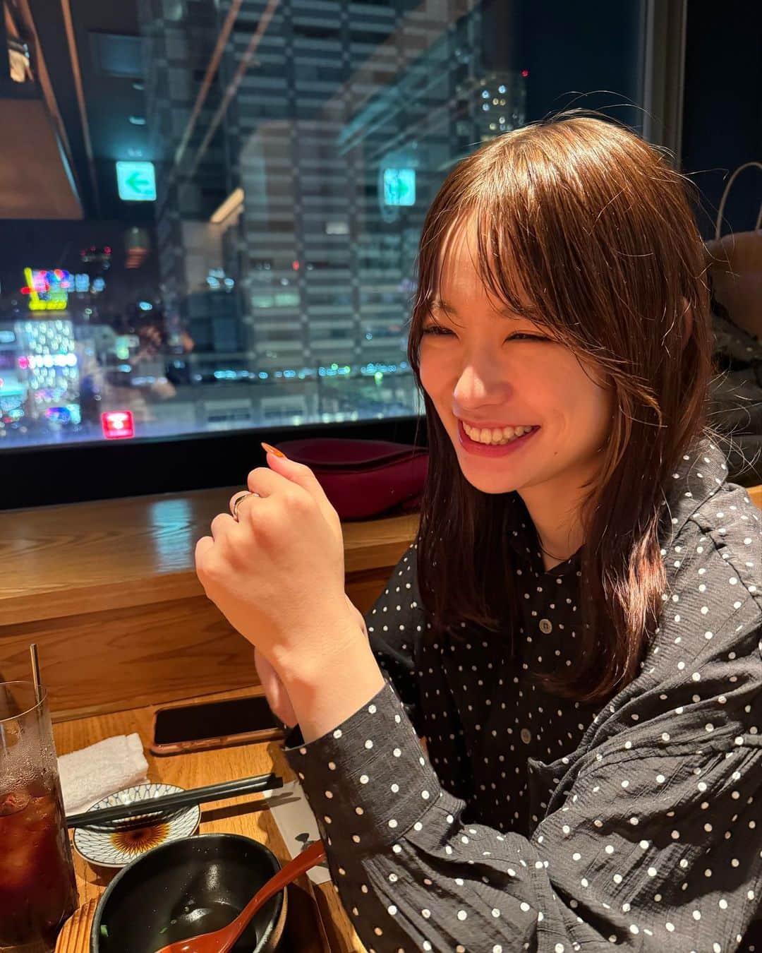 高嶋芙佳のインスタグラム：「美味しいもの食べてる時間が1番幸せな顔してるね笑」
