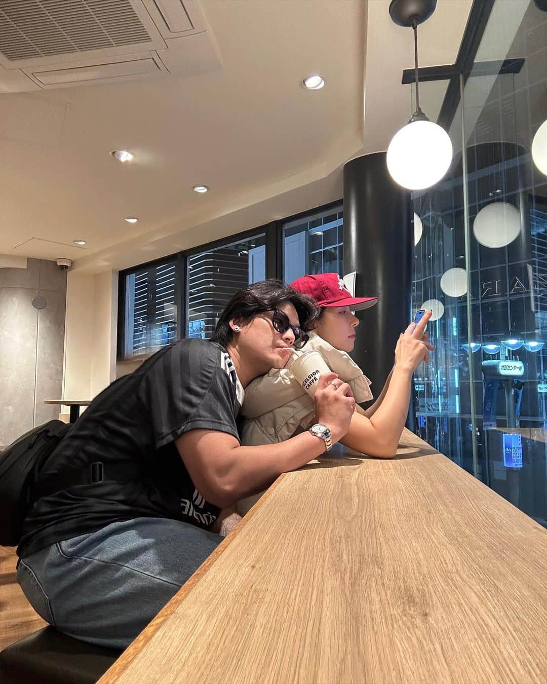 GYEON SEOさんのインスタグラム写真 - (GYEON SEOInstagram)「_* เอะอะก็จะเต้น 🤪🤪 . . @hunz_iph  @hunzgmemo」10月25日 18時38分 - queengyeon