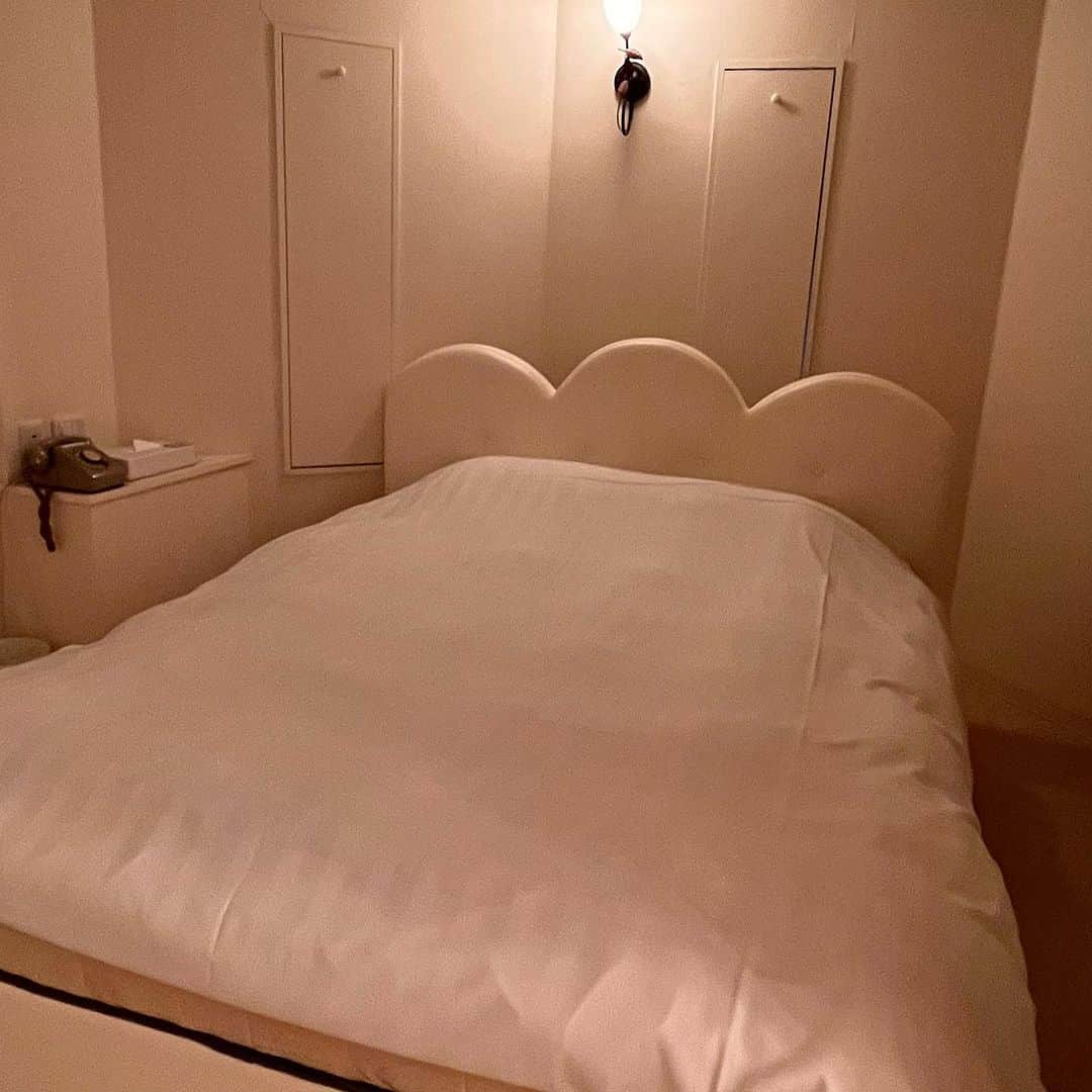 神崎りのあさんのインスタグラム写真 - (神崎りのあInstagram)「可愛い❣️  ホテルファミーさんの《312》号室♡ @hotel.famy.love」10月25日 18時38分 - rinoa_kanzaki
