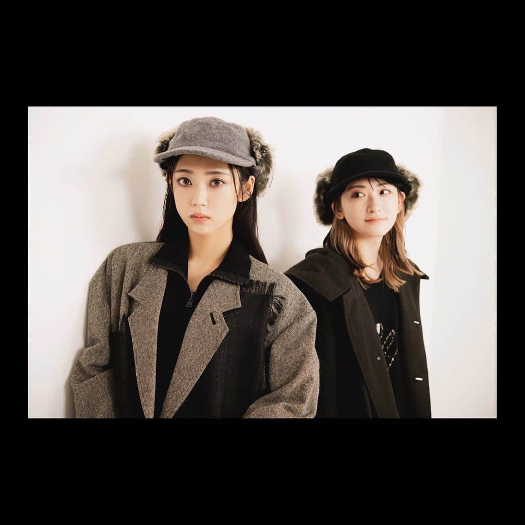 生駒里奈さんのインスタグラム写真 - (生駒里奈Instagram)「✴︎ かすみんとの初仕事(*´꒳`*)⁣ ⁣ また必ずやりたい。⁣ 色々やりたい事沢山あるっっ🩶🩶⁣ ⁣ #山谷花純⁣ #生駒ちゃん⁣ #芝居したい！⁣ #smart」10月25日 18時39分 - ikomarina_1229