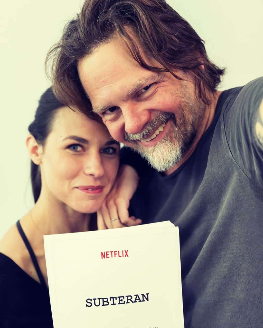 アナ・ウラルのインスタグラム：「A fost odată ca niciodată  un 💫 Romanian Netflix Original series 💫 SUBTERAN | in production. ❤️, bro @florinpiersicjr #netflix」