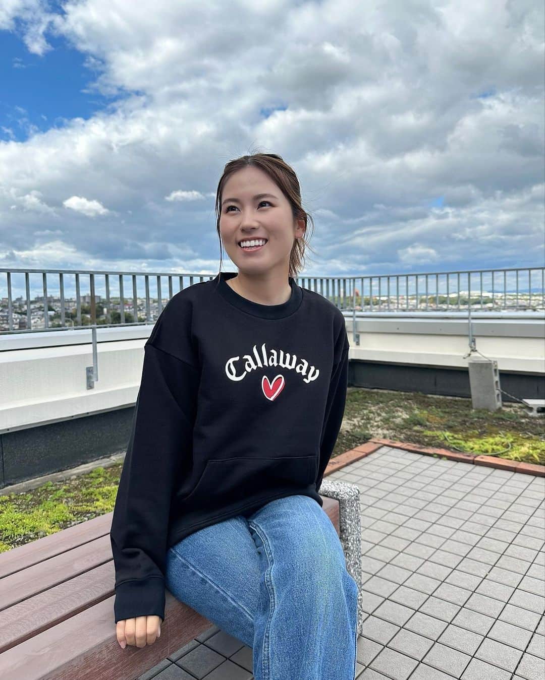 西村優菜さんのインスタグラム写真 - (西村優菜Instagram)「🐩 ⁡ EC限定アイテムです！ 皆さんはどっち派？？🖤🤍 ⁡ ⁡ #callawayapparel #lovecallaway」10月25日 19時08分 - yunapan_02