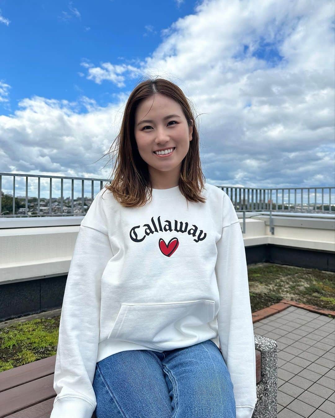 西村優菜さんのインスタグラム写真 - (西村優菜Instagram)「🐩 ⁡ EC限定アイテムです！ 皆さんはどっち派？？🖤🤍 ⁡ ⁡ #callawayapparel #lovecallaway」10月25日 19時08分 - yunapan_02