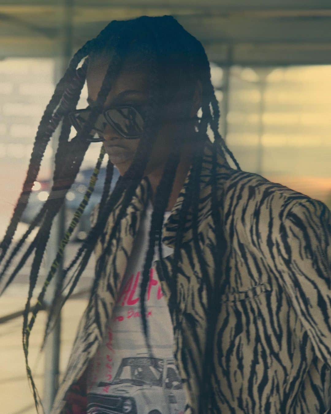 motherdenimのインスタグラム：「Hold Your Zebras.」