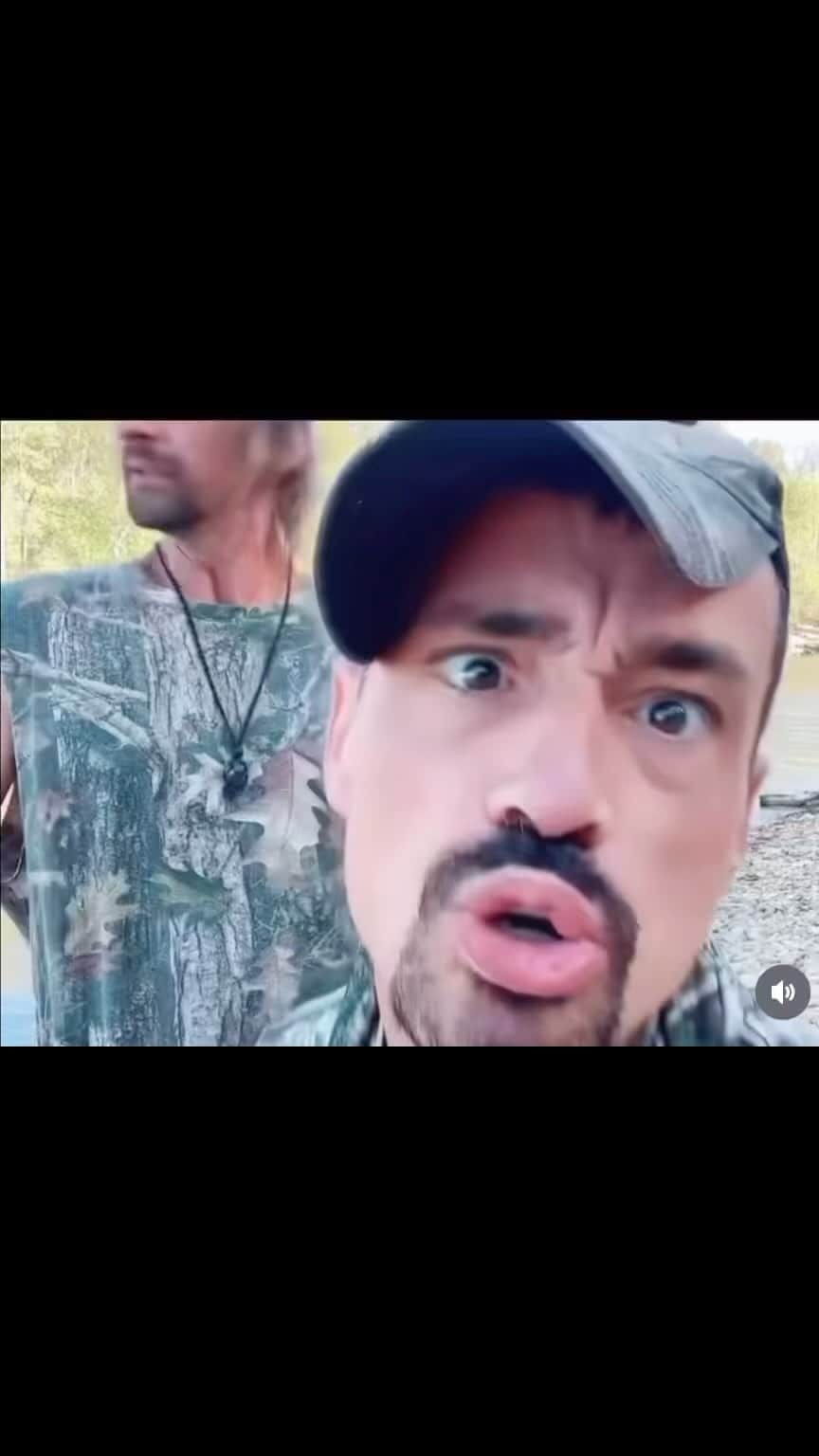 ケビン・ハートのインスタグラム：「This is incredible 😂😂😂😂😂 I needed this laugh 😂😂😂😂😂 Fucking Brilliant 😂😂😂😂」