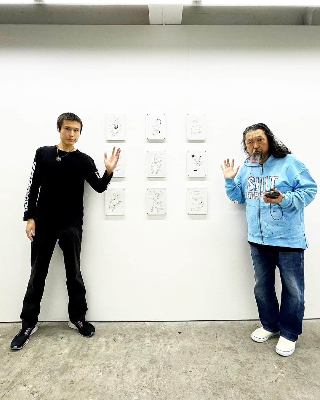 村上隆さんのインスタグラム写真 - (村上隆Instagram)「大変礼儀正しい青年で、好感が持てました。 作品もよく売れているようです。 @benit0 ベノワさん！流石に目利きですね！  Winner of the Benit0  @benit0 Special Juror Prize at "GEISAI#22 & Classic" @geisai Kakeru Ohira @ohirakakeru solo exhibition "Continue Record" 10/21(Sat) ~ 10/27(Fri) https://zingarokk.com/gallery/hidarizingaro/exhibition/36757/ at Hidari Zingaro @hidarizingaro . . 「GEISAI#22&Classic」@geisai  特別審査員賞 Benit0賞 @benit0 受賞。 大平飛翔　@ohirakakeru 個展 「Continue Record」 2023/10/21(土)〜27(金) https://zingarokk.com/gallery/hidarizingaro/exhibition/36757/ 会場　Hidari Zingaro @hidarizingaro」10月25日 19時46分 - takashipom