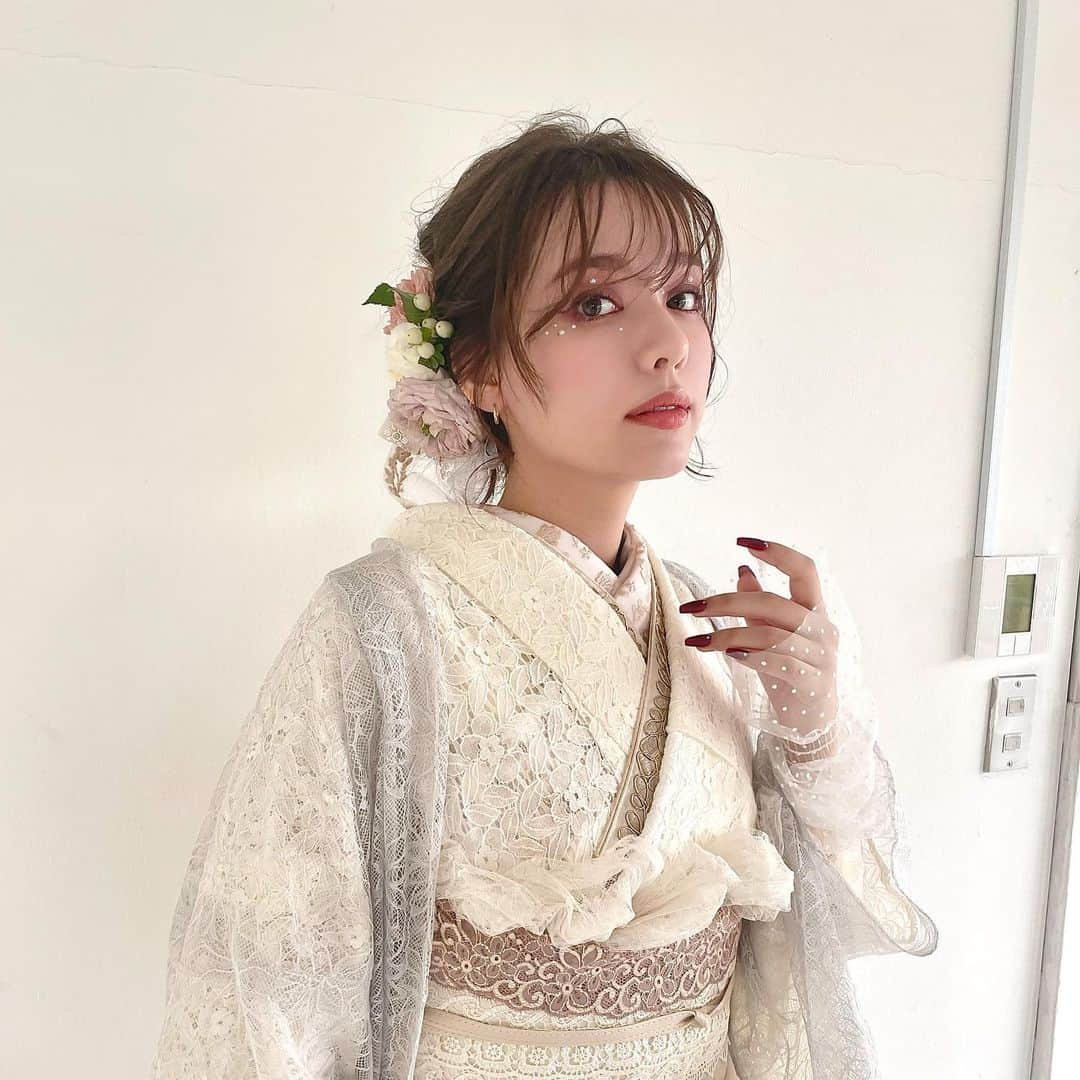 ソフィアさんのインスタグラム写真 - (ソフィアInstagram)「🐇🤍」10月25日 19時54分 - sofia_shikibu