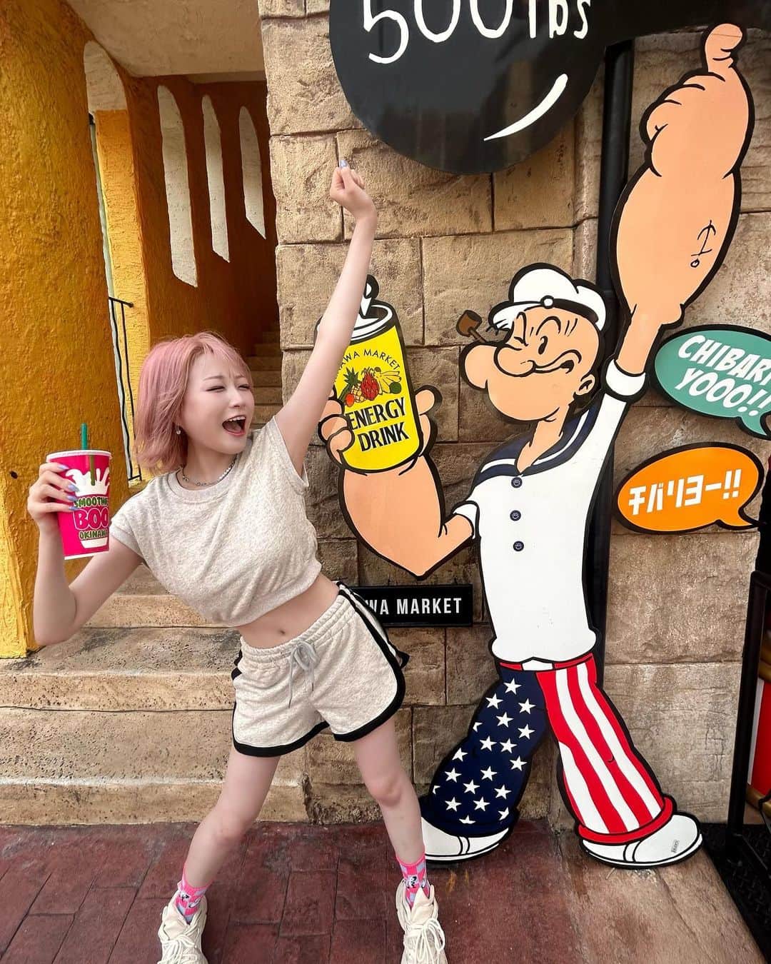 羽音朱ジュリィ（山本朱莉）のインスタグラム