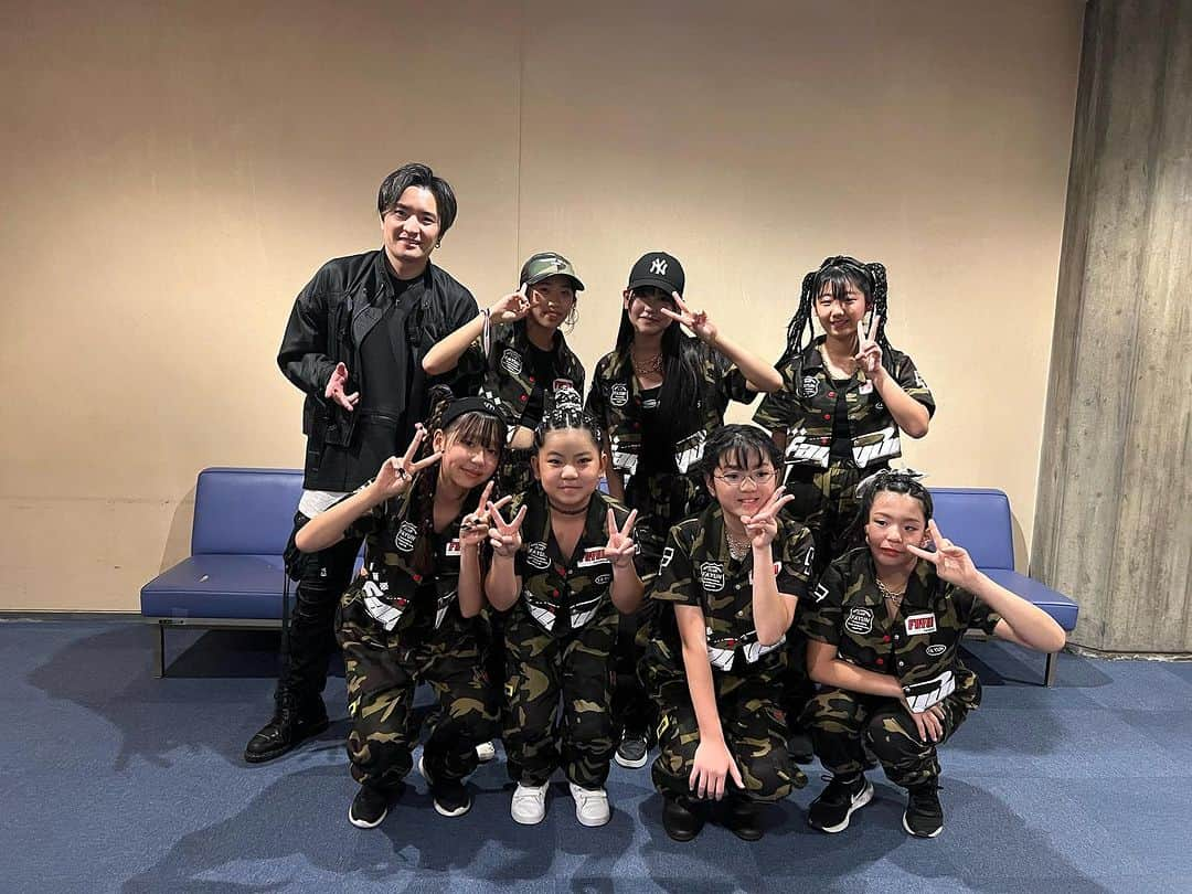 細川優のインスタグラム：「avex dance master NAS瀬谷 クラスのみんなの発表会も無事終了〜👍日に日に成長していくみんなを感じながらさらに次のステップへ‼️  みんなお疲れ様ー！！  #avexdancemaster #発表会 #dance #nas瀬谷」