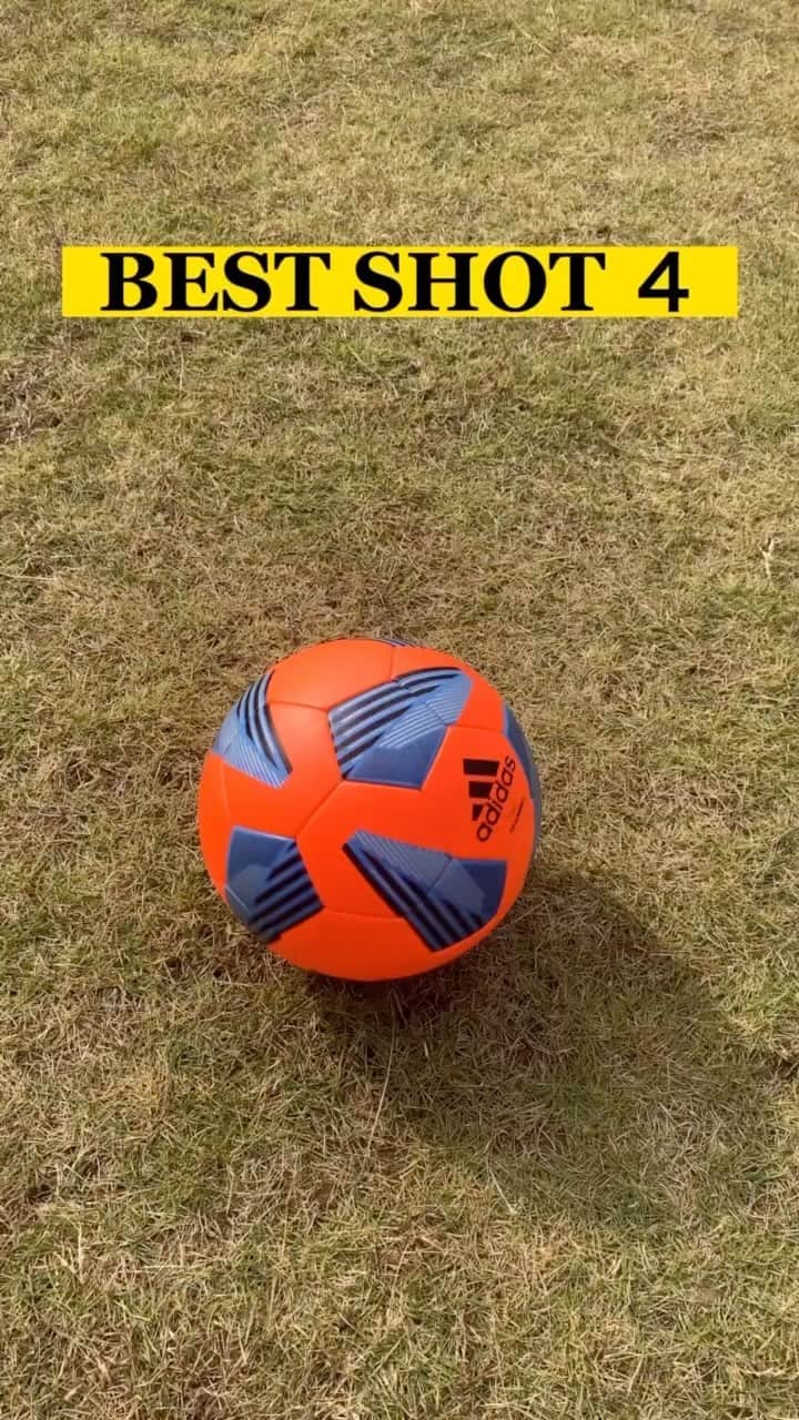 阿部豊のインスタグラム：「Which one would you like to master?🤔⚽️#soccer #football #futebol #futbol #tutorial #soccerdrills #footballskills #サッカー」