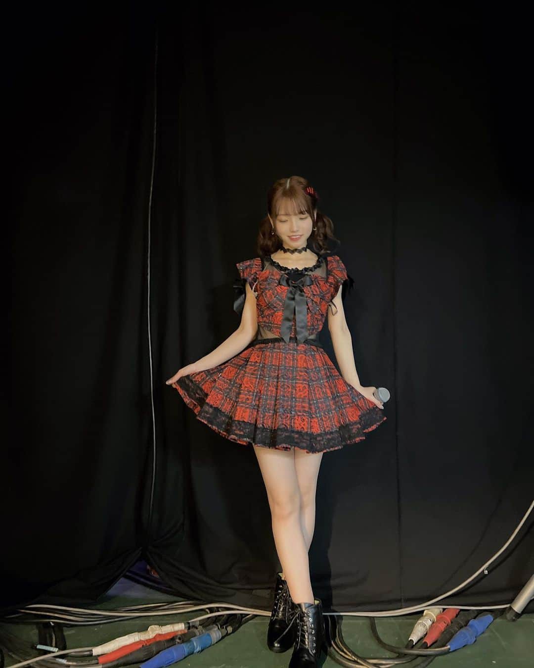 高橋彩音のインスタグラム：「赤チェックだいすき🍒❤️🍓」