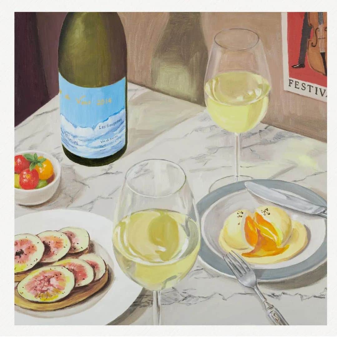 Hanako公式さんのインスタグラム写真 - (Hanako公式Instagram)「📢Hanako「もう少しだけワインのことを知りたい。」 10月27日(金) 発売 。  「もう少しだけワインのことを知りたい」教科書は街のグラスワイン、ワインショップに並ぶボトル。必要な知識・教養をまとめた「ワインがもっと楽しくなる基礎講座」も用意しました。この一冊で知る“おいしいワイン”が、ワイン好きをつなぐ共通言語になりますように。  👀注目ポイント１ 「もう少しだけワインのことを知りたい」ワインシーンの今を代表する錚々たる顔ぶれが参加！巻頭企画では〈TU DÉCONNES〉店主・澁谷将之さんとアヒルストア〉店主・齊藤輝彦さんによる豪華ワイン対談はワインラバー必読です！！  👀注目ポイント２ 「もう少しだけワインのことを知りたい」ブドウの品種やラベルの読み解き方、愛好家が崇める名作にビギナー向けの注目銘柄まで、まず知っておきたいことが総ざらいできる「ワインがもっと楽しくなる基礎講座」企画でワイン偏差値をグッとアップ！  🔎さらに気になる中身は? ☑︎町のレストランはワインの教科書・51軒 ☑︎1800円から選べる、ボトルリスト162本 ☑︎ブドウ品種、エチケット、インポーター… ☑︎ワインがもっと楽しくなる基礎教養講座 ... and more!  【Hanako1225号_「もう少しだけワインのことを知りたい。 」】 #Hanako #Hanakomagazine #ワイン #ワインスタグラム #ワイン好き #ワインショップ #ワイングラス #ワインのみ比べ #角打ち #おうちワイン #ワイナリー #ワイナリー巡り」10月25日 20時28分 - hanako_magazine