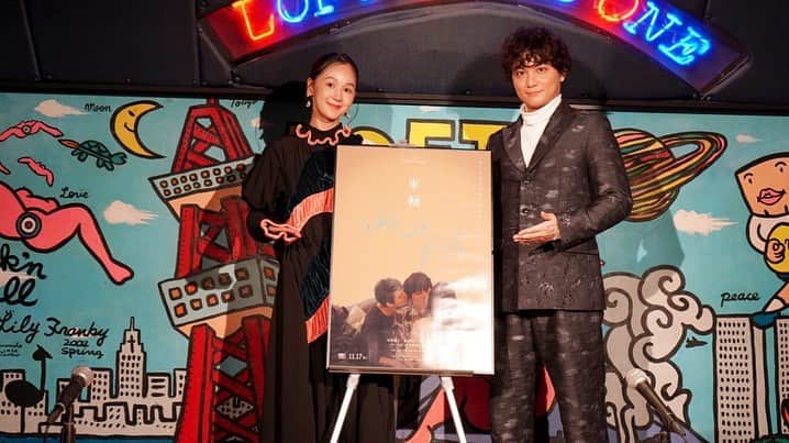 矢野聖人のインスタグラム：「昨日は映画「車軸」シークレット試写＆トークショーにご来場頂きましてありがとうございました🙇  取材して下さった各媒体様もありがとうございました！(最後の写真はマネージャーさんが偶然撮影に成功したヤバ矢野です笑)  うりちゃんが、「矢野さんのファンの方めっちゃ良い人ばっか」て言ってたの嬉しかったなぁ✨  #車軸 #錫木うり #矢野聖人 #yanomasato」