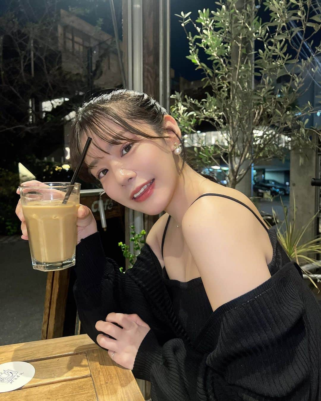 澄川れみのインスタグラム：「ボイトレのあとにカフェ🌙」