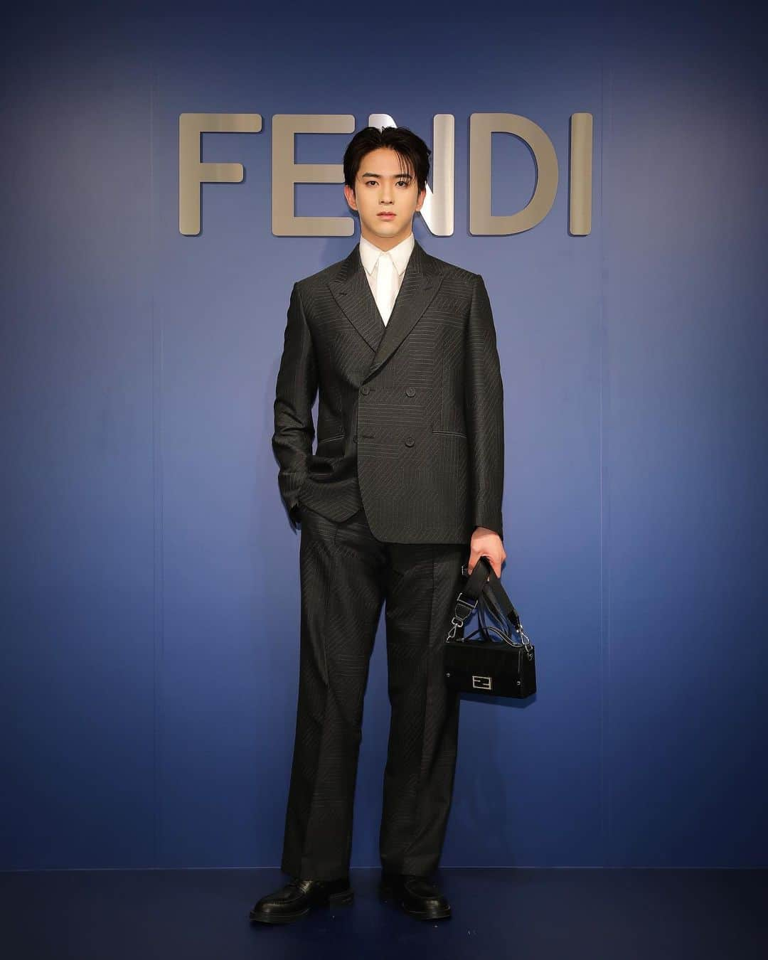 甲斐翔真のインスタグラム：「FENDI 2023年ウィンターコレクション カクテルイベント  良いものを身につけると気分が上がります。 素敵な時間をありがとうございました☺️✨  @FENDI #FendiWinter #PR」