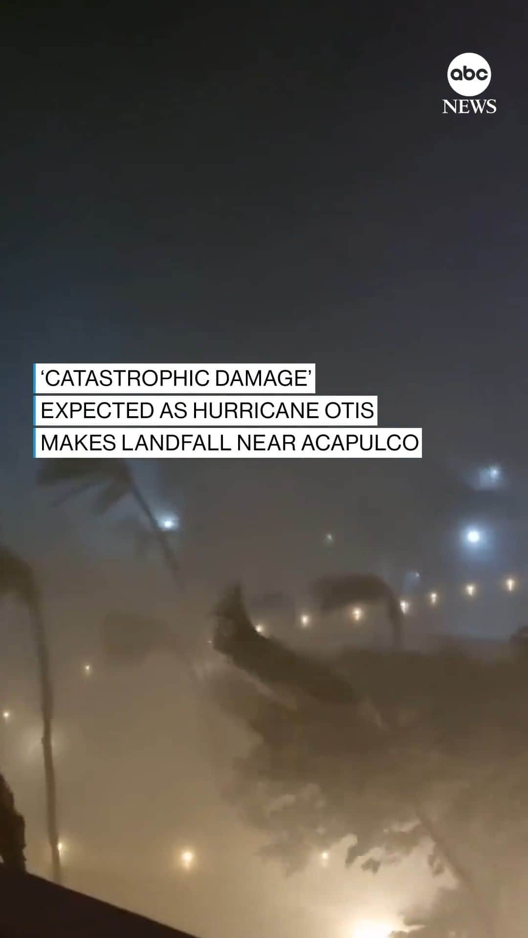 ABC Newsのインスタグラム：「Palm trees sway in strong wind and driving rain as Hurricane Otis made landfall in Mexico.   Read more at the link in bio.」